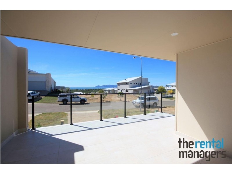 135a Goicoechea Drive, Bushland Beach QLD 4818