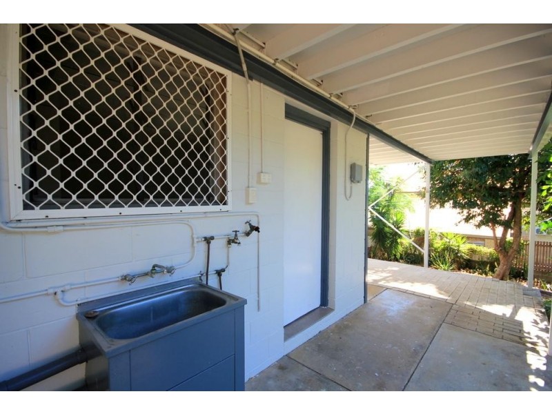 1/23 Gilbert Crescent, Castle Hill QLD 4810