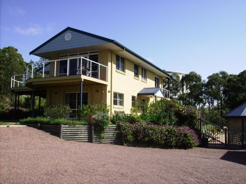 5 Gannet Place, Tea Gardens NSW 2324