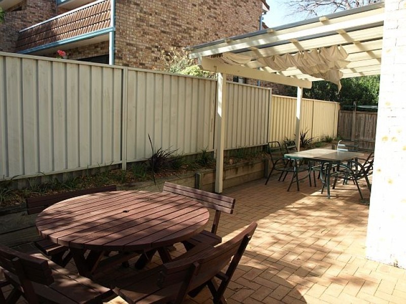 4/9 Coorilla Street, Hawks Nest NSW 2324