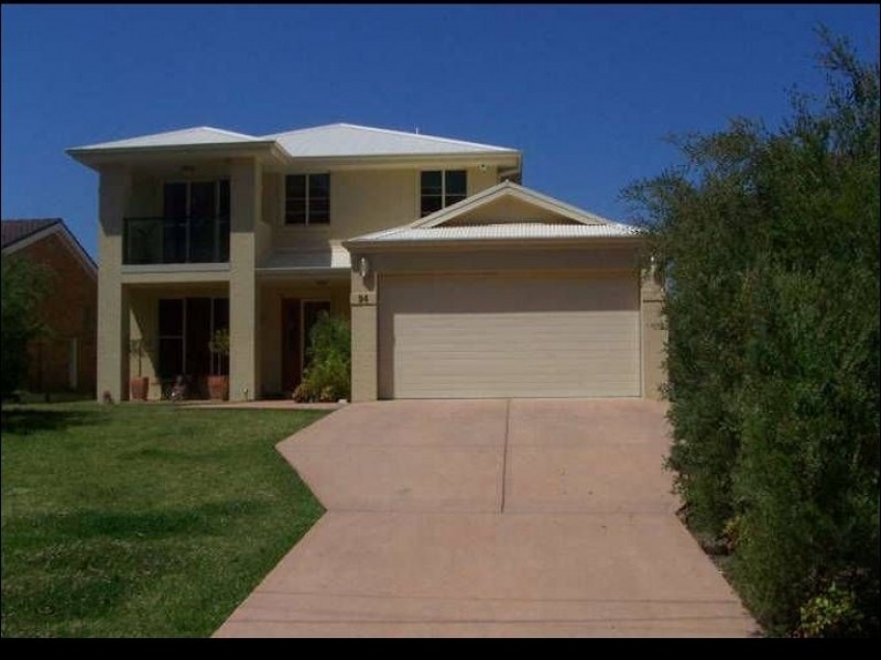 94 Bayview Rd, Tea Gardens NSW 2324