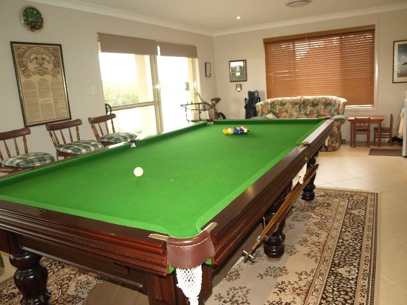 94 Bayview Rd, Tea Gardens NSW 2324