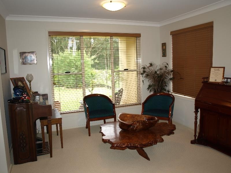 94 Bayview Rd, Tea Gardens NSW 2324