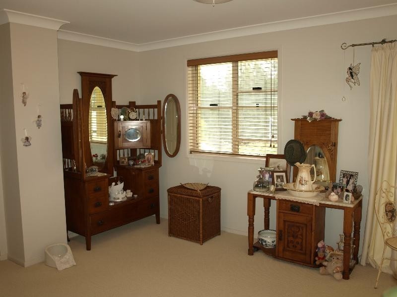 94 Bayview Rd, Tea Gardens NSW 2324