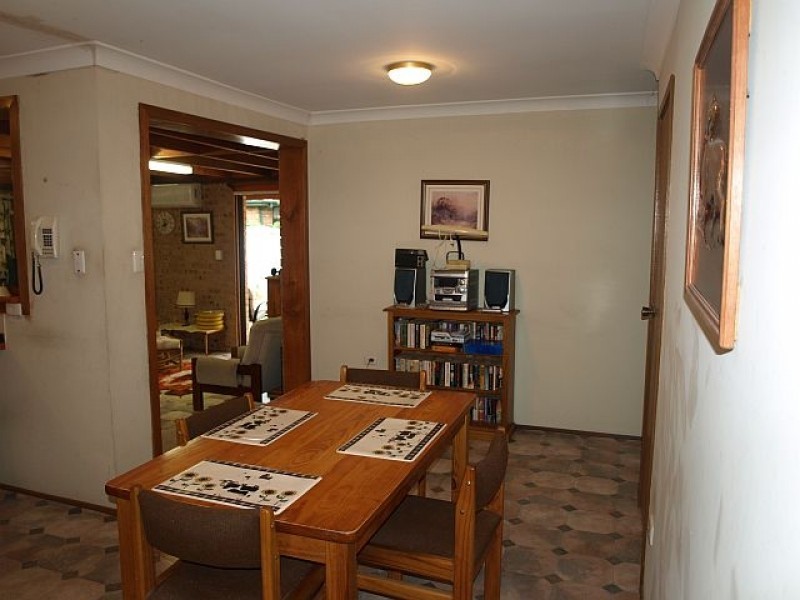 31 Mirreen Street, Hawks Nest NSW 2324