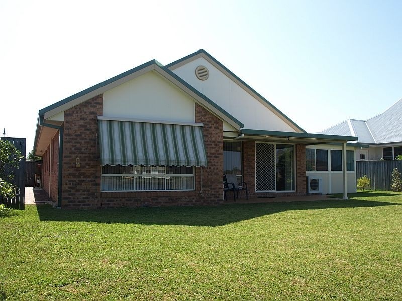 24 Windward Circuit, Tea Gardens NSW 2324