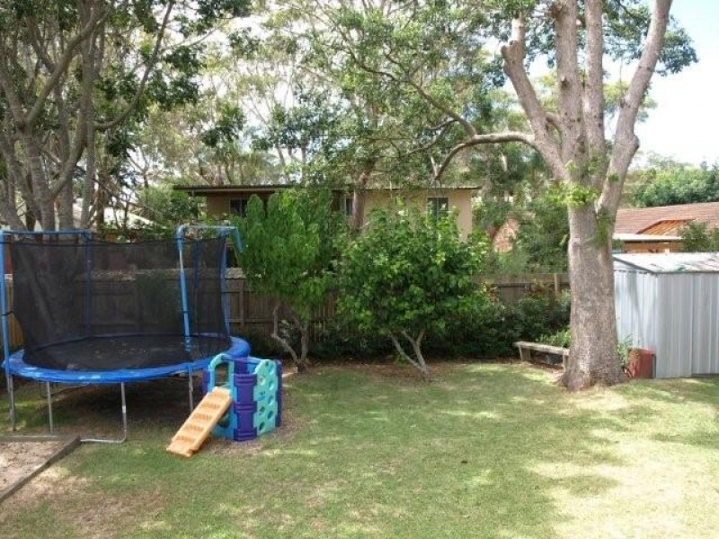 40 Dolphin Avenue, Hawks Nest NSW 2324