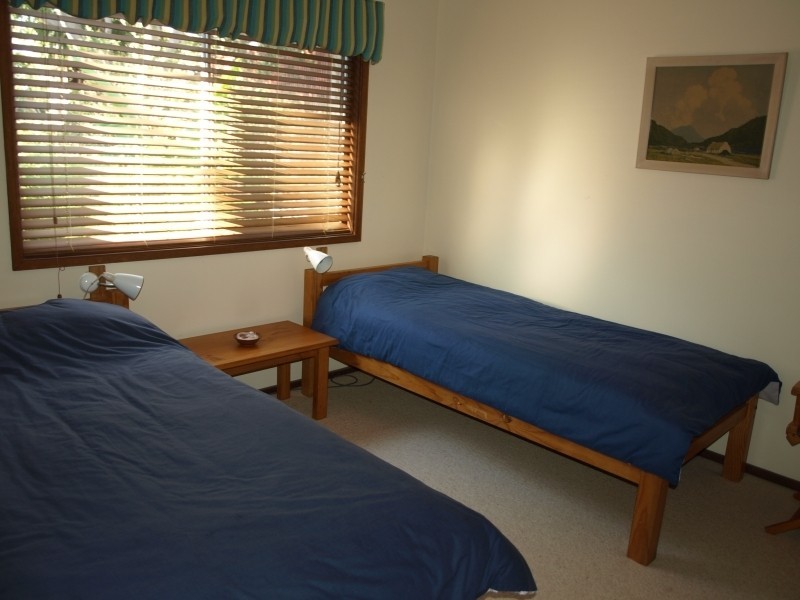 7 Kikarra Crescent, Hawks Nest NSW 2324