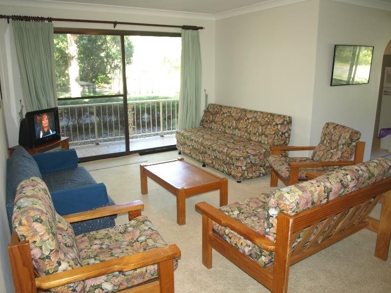 1/17 Coorilla Street, Hawks Nest NSW 2324