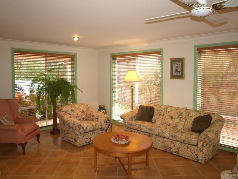 8 Monterra Avenue, Hawks Nest NSW 2324