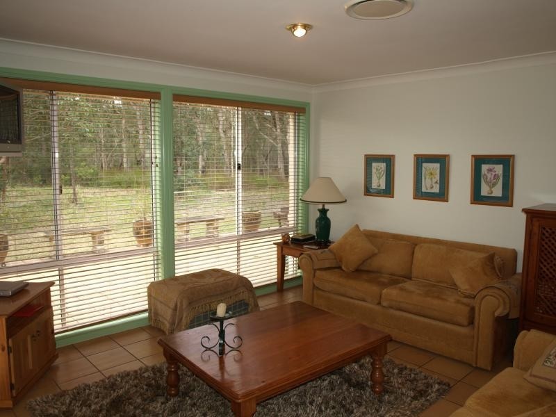 8 Monterra Avenue, Hawks Nest NSW 2324