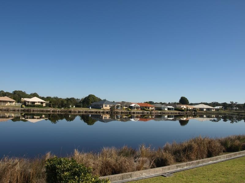 18 Windward Circuit, Tea Gardens NSW 2324