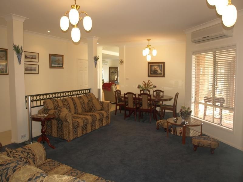 18 Windward Circuit, Tea Gardens NSW 2324