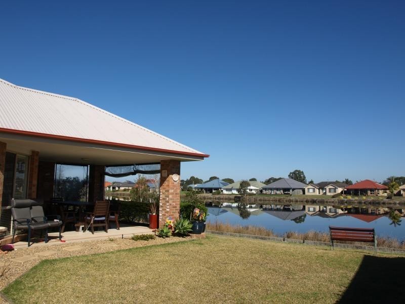 18 Windward Circuit, Tea Gardens NSW 2324