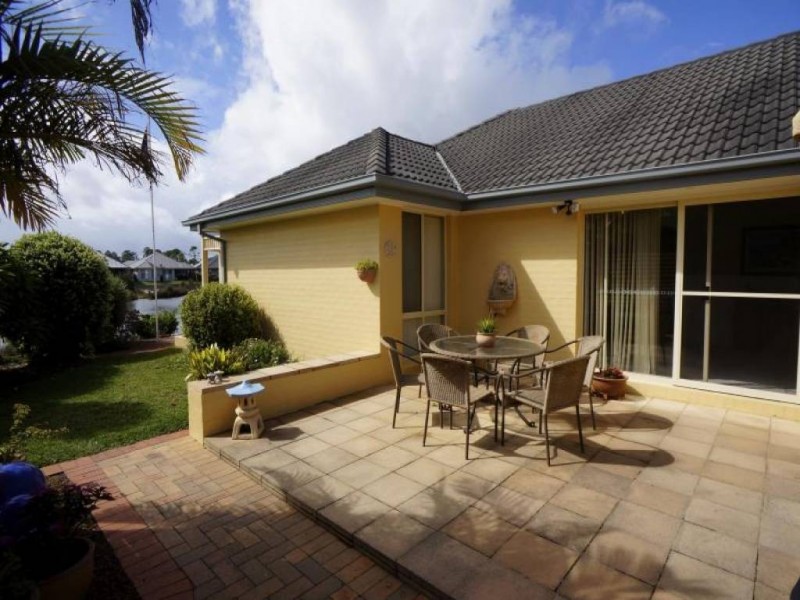 73 Admiralty Avenue, Tea Gardens NSW 2324