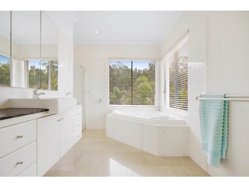 46 Bayview Road, Tea Gardens NSW 2324