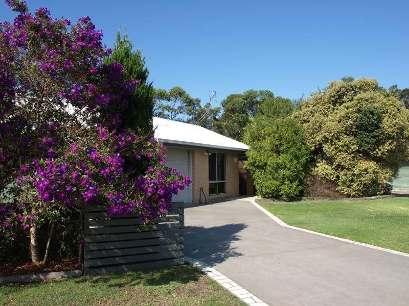 19 Holbert Close, Tea Gardens NSW 2324