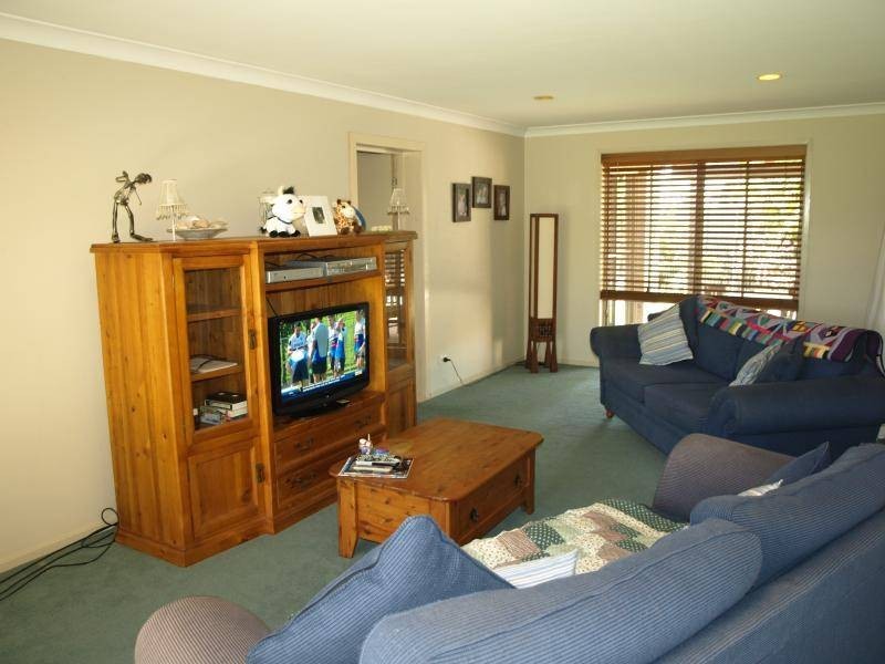 19 Holbert Close, Tea Gardens NSW 2324