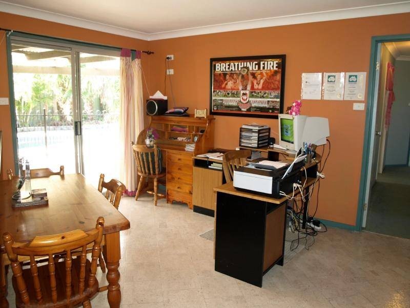 19 Holbert Close, Tea Gardens NSW 2324