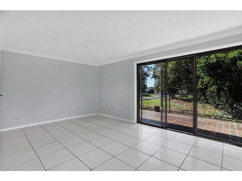 3 Karthena Crescent, Hawks Nest NSW 2324