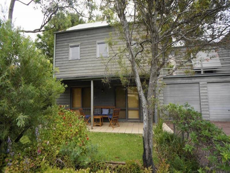 2/24 Perrumba Street, Hawks Nest NSW 2324