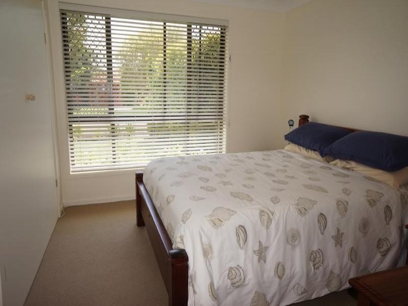 35 Albatross Avenue, Hawks Nest NSW 2324