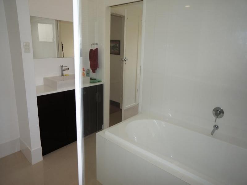 35 Albatross Avenue, Hawks Nest NSW 2324