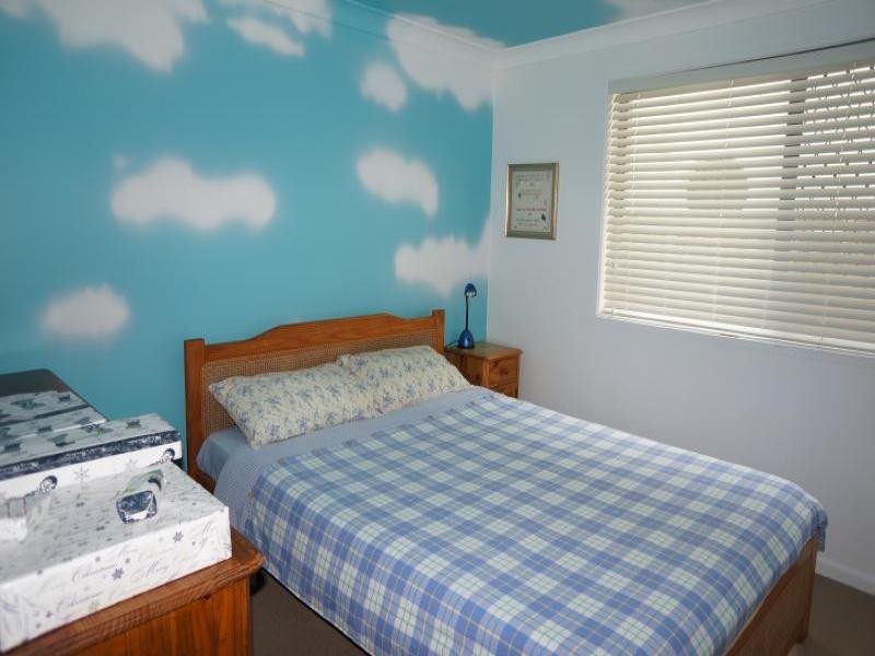 35 Albatross Avenue, Hawks Nest NSW 2324