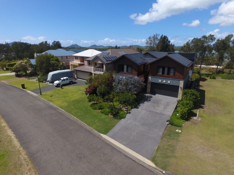 64 Bayview Road, Tea Gardens NSW 2324