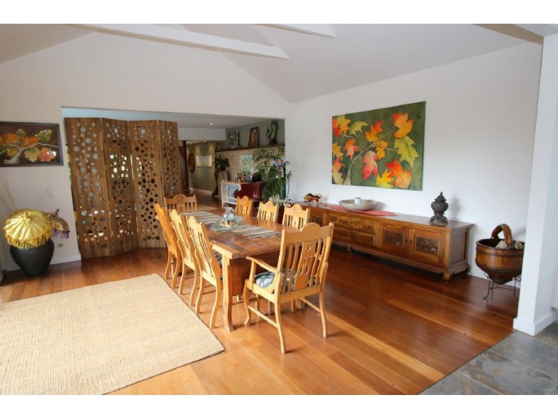 64 Bayview Road, Tea Gardens NSW 2324