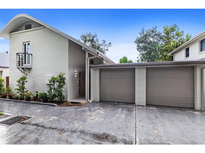 2/15 Moola Street, Hawks Nest NSW 2324