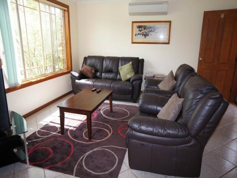 1/4 Bowral St, Hawks Nest NSW 2324