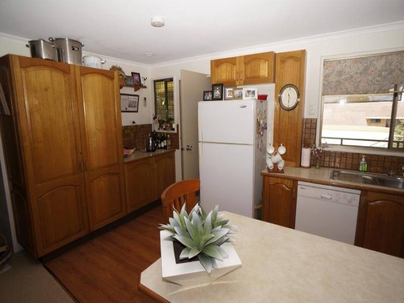 11 Karthena Crescent, Hawks Nest NSW 2324