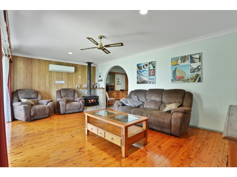 28 Koonwarra Drive, Hawks Nest NSW 2324