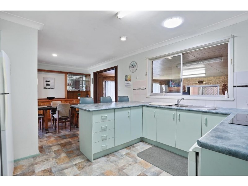 28 Koonwarra Drive, Hawks Nest NSW 2324
