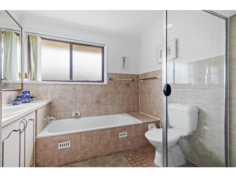 4/6 Bowral Street, Hawks Nest NSW 2324
