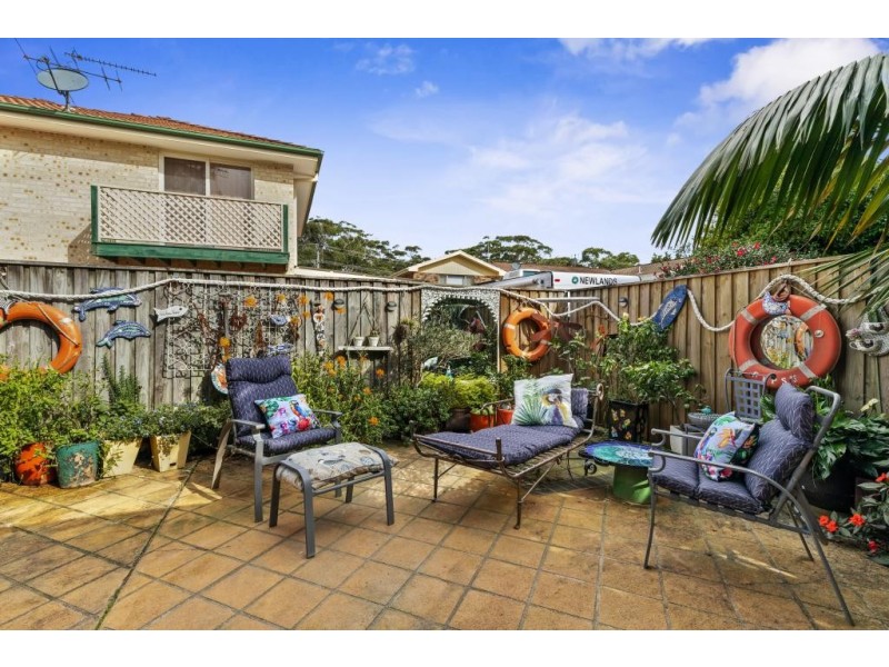 4/6 Bowral Street, Hawks Nest NSW 2324
