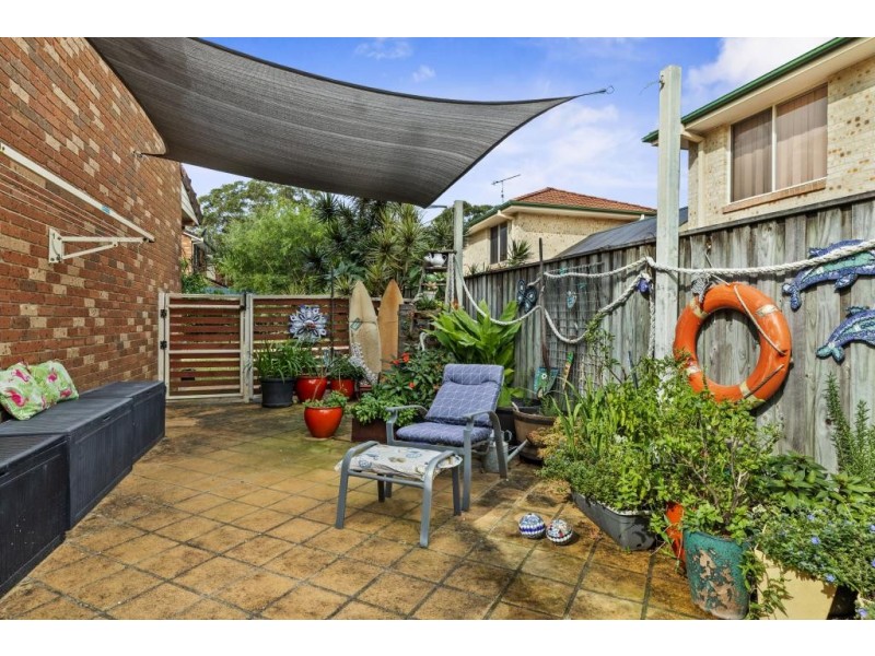4/6 Bowral Street, Hawks Nest NSW 2324