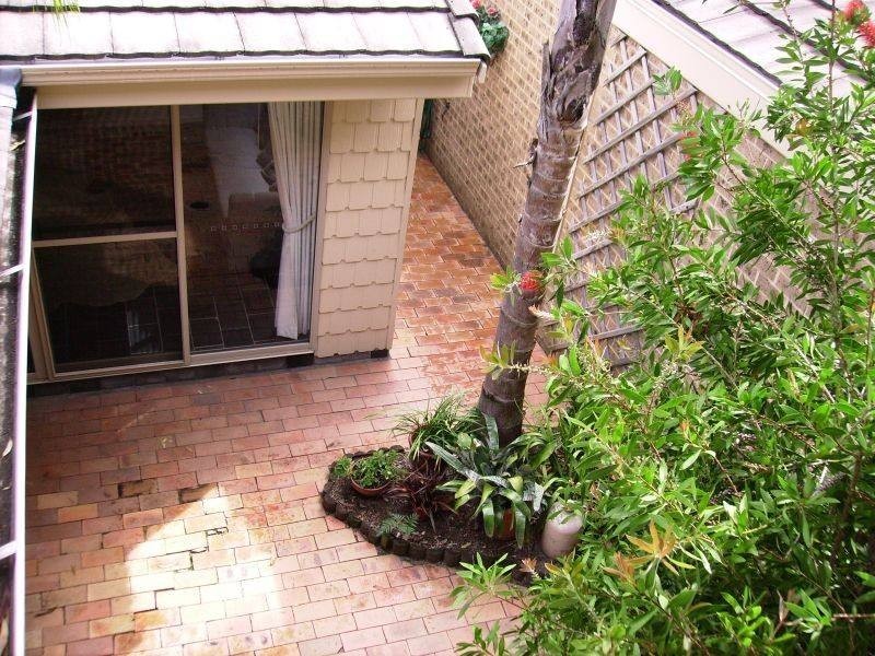 2 / 10 Bowral Street, Hawks Nest NSW 2324