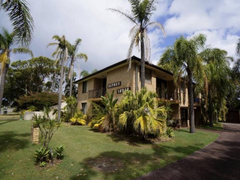3/70 Mirreen Street, Hawks Nest NSW 2324