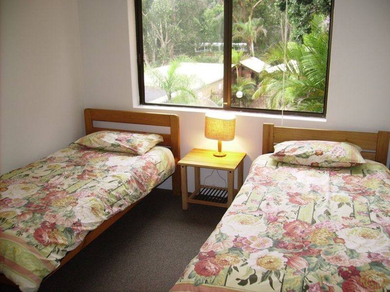 6 / 21 Beach Road, Hawks Nest NSW 2324