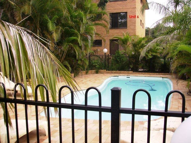 6 / 21 Beach Road, Hawks Nest NSW 2324