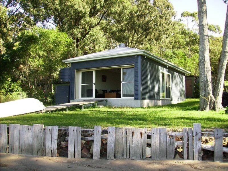 64 Eastslope Way, North Arm Cove NSW 2324