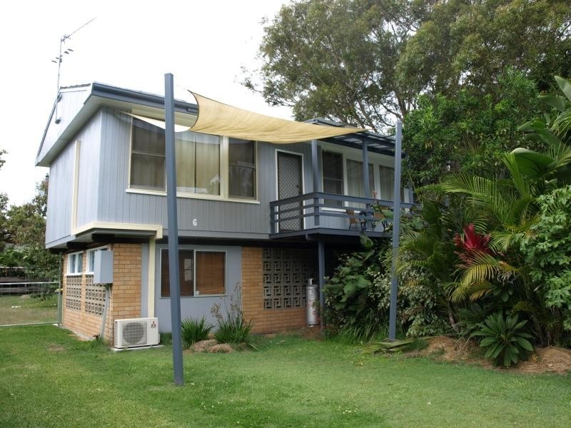 6 Eagle Avenue, Hawks Nest NSW 2324