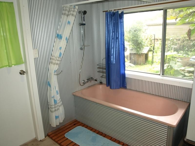 6 Eagle Avenue, Hawks Nest NSW 2324