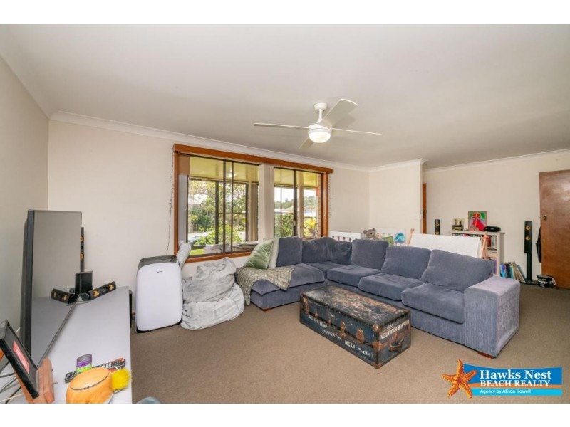 16 Boundary Street, Forster NSW 2428