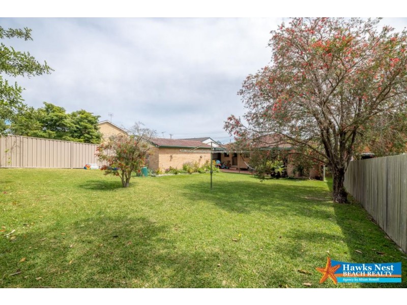 16 Boundary Street, Forster NSW 2428