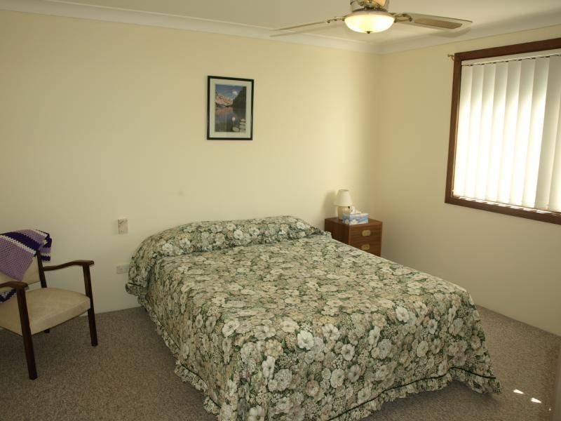 2/1A Mirreen Street, Hawks Nest NSW 2324