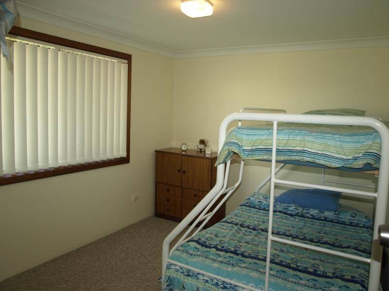 2/1A Mirreen Street, Hawks Nest NSW 2324