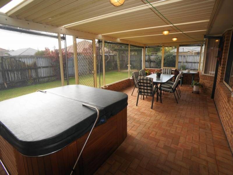 5 Coolabah Close, Tea Gardens NSW 2324